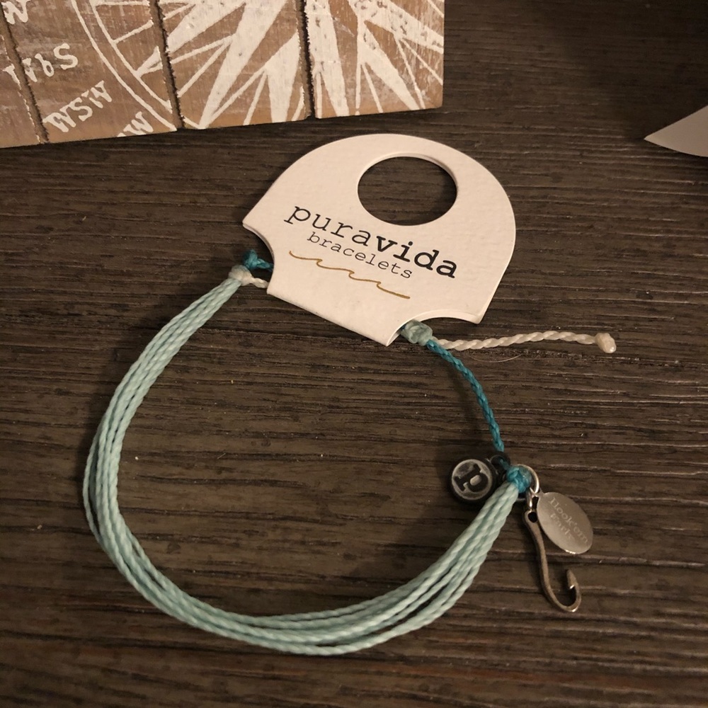 Pura vida Bracelet Teal with Hook